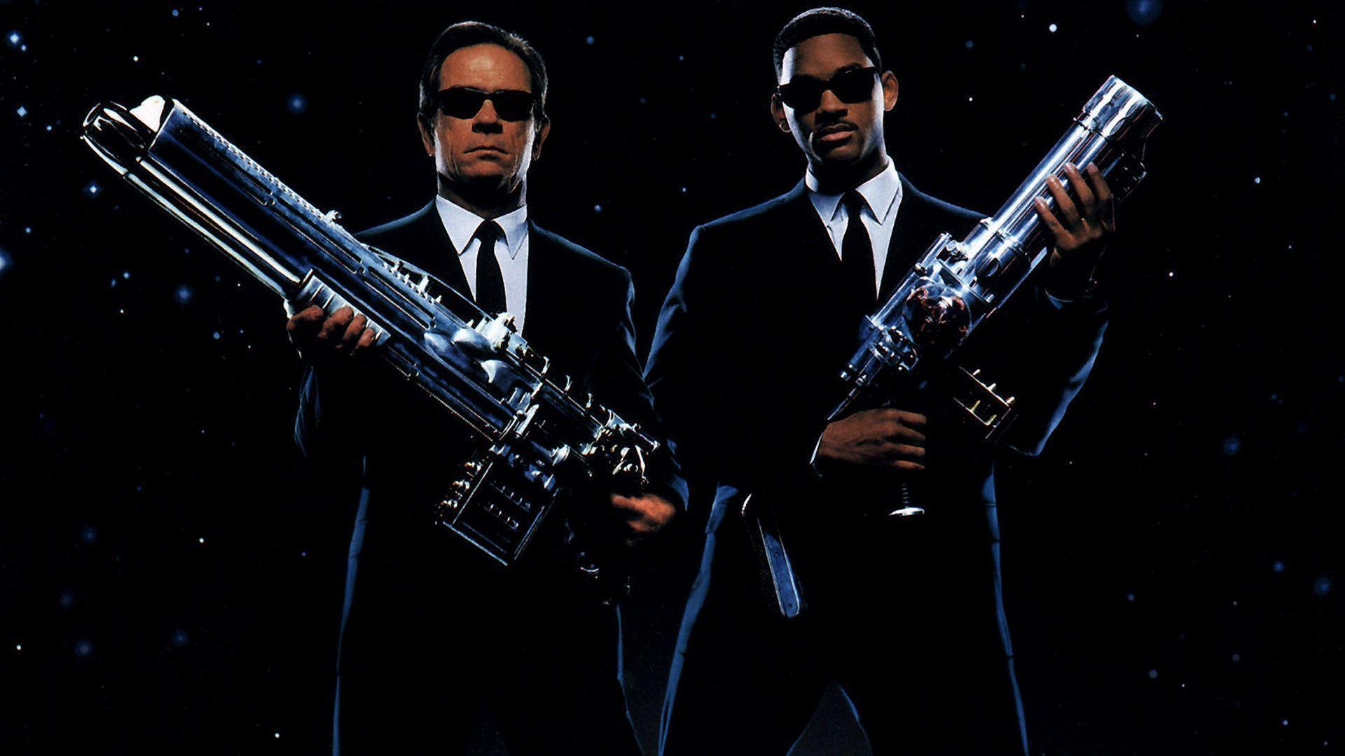 Detail Men In Black Background Nomer 14