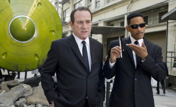 Detail Men In Black Image Nomer 31