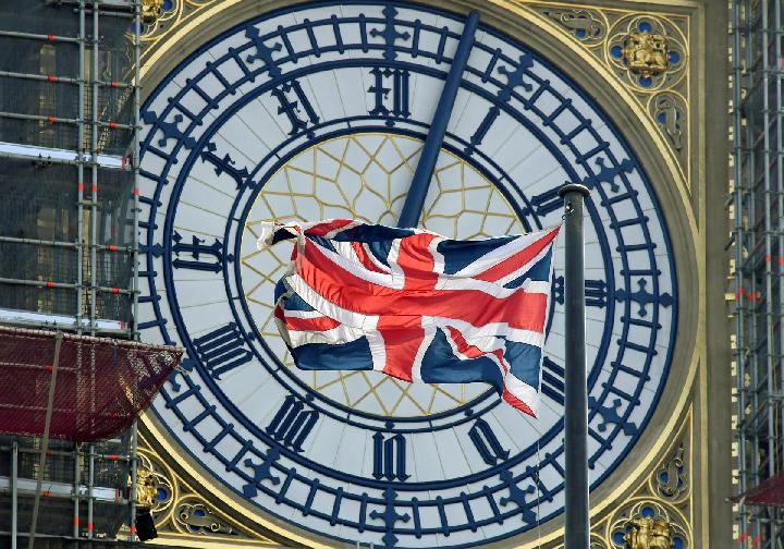 Detail Menara Big Ben Nomer 51