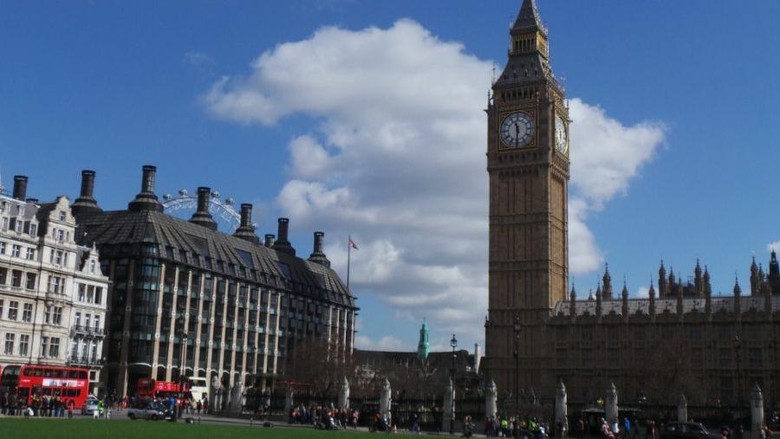 Detail Menara Big Ben Nomer 52