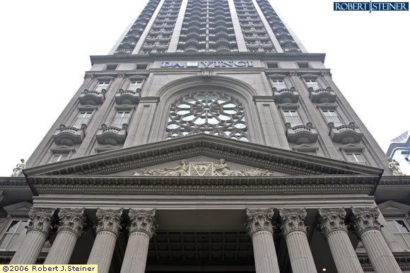 Detail Menara Da Vinci Nomer 17