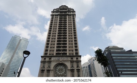 Detail Menara Da Vinci Nomer 21