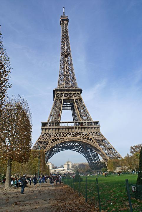 Detail Menara Eifel Paris Nomer 18