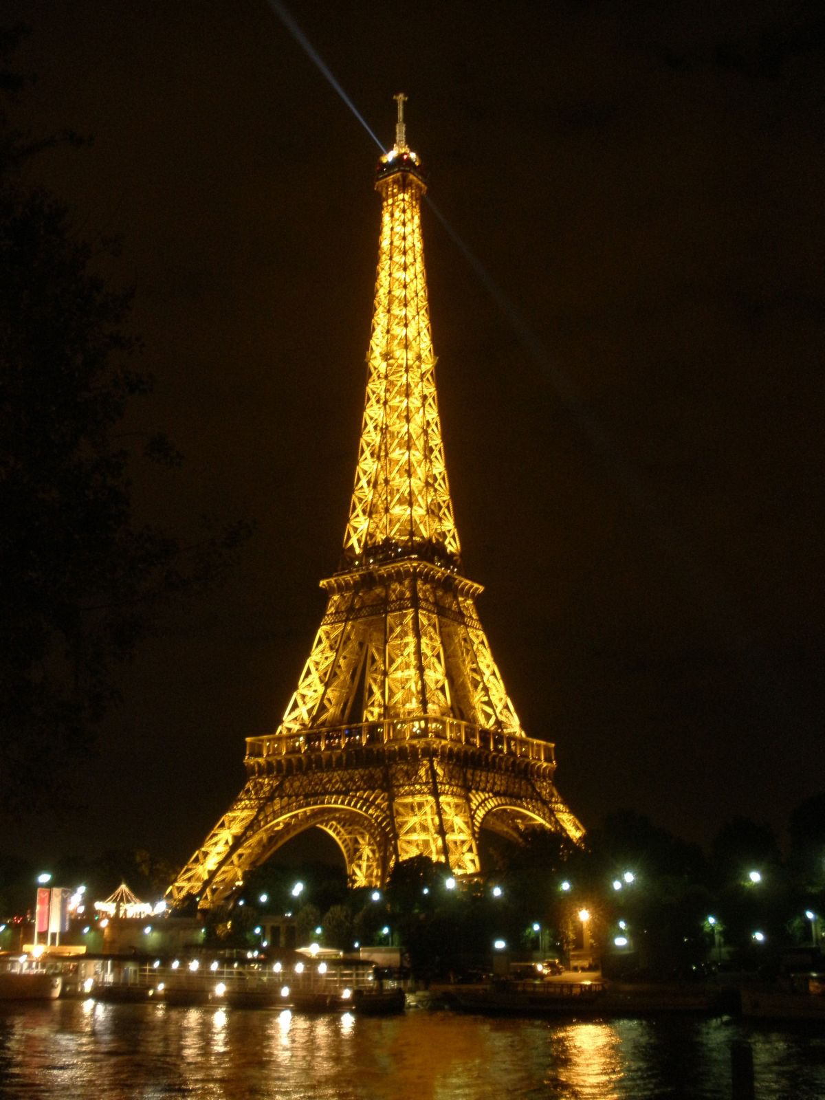 Detail Menara Eiffel Hd Nomer 43