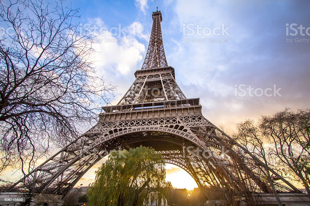 Detail Menara Eiffel Paris Nomer 40