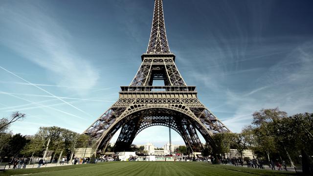 Detail Menara Eiffel Paris Nomer 8
