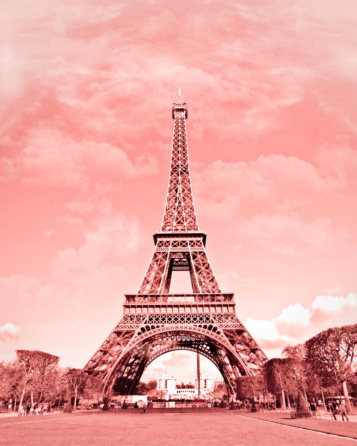 Detail Menara Eiffel Pink Nomer 3