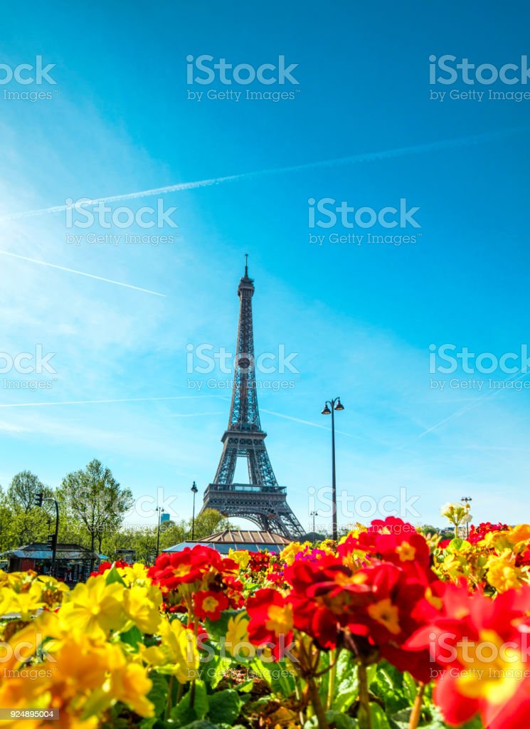 Detail Menara Eiffel Prancis Nomer 35