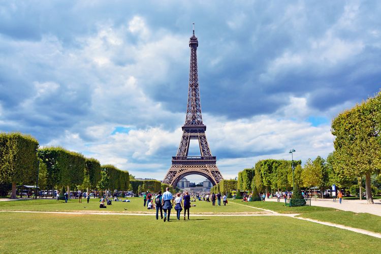 Detail Menara Eiffel Prancis Nomer 8
