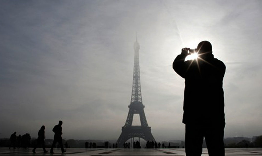 Detail Menara Eiffel Siluet Nomer 53