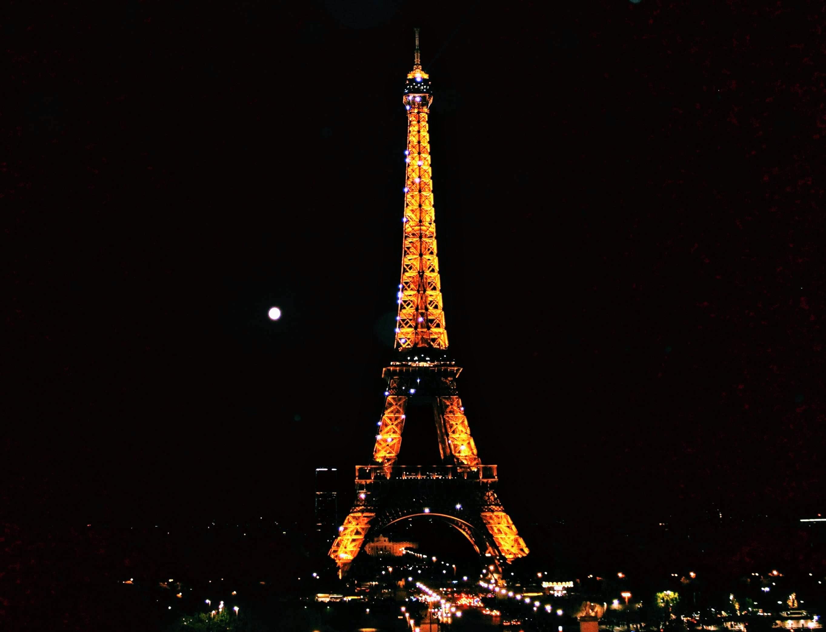 Detail Menara Eiffel Wallpaper Nomer 16