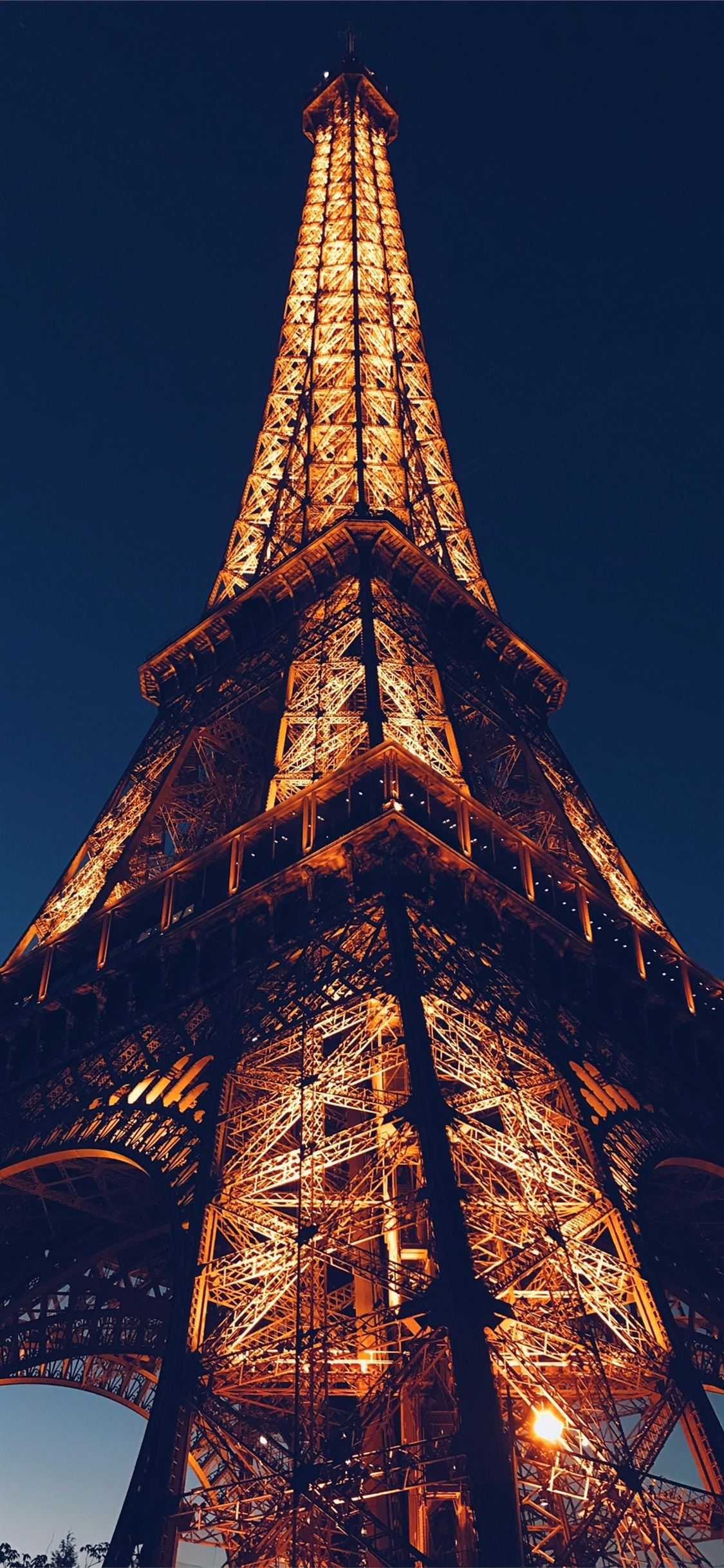 Detail Menara Eiffel Wallpaper Nomer 45