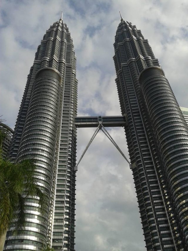 Detail Menara Kembar Di Malaysia Nomer 6