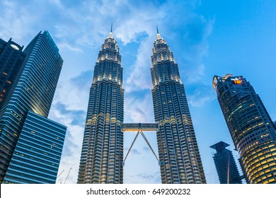 Detail Menara Kembar Kuala Lumpur Nomer 29