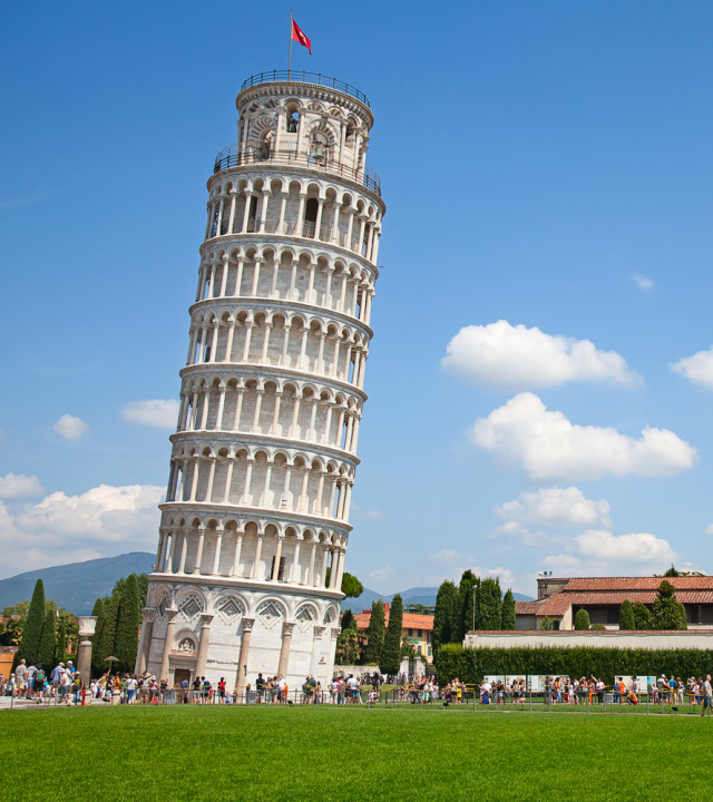 Menara Miring Di Italia - KibrisPDR