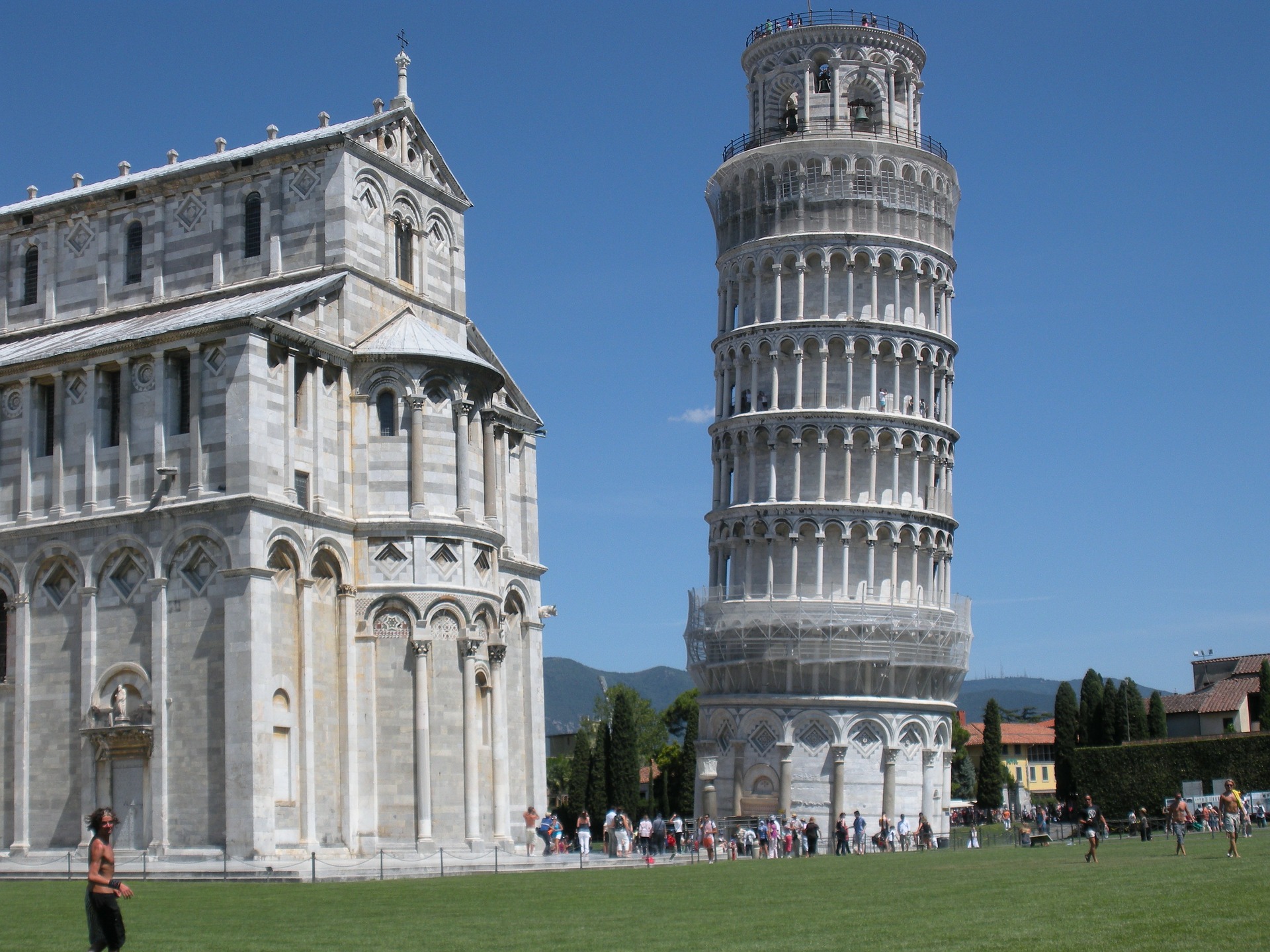 Detail Menara Miring Di Italia Nomer 54