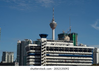 Detail Menara Petronas Malaysia Nomer 34