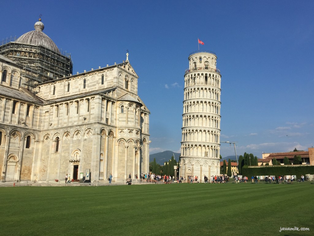 Detail Menara Pisa Di Italia Nomer 14