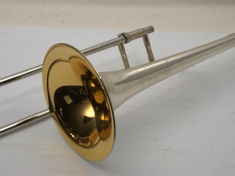 Detail King Silver Sonic Trombone Nomer 8