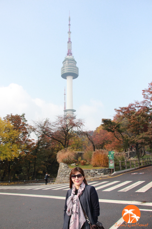 Detail Menara Seoul N Nomer 20