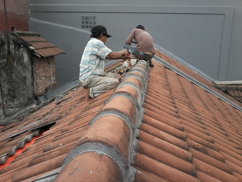 Detail Mengatasi Kebocoran Atap Rumah Nomer 5