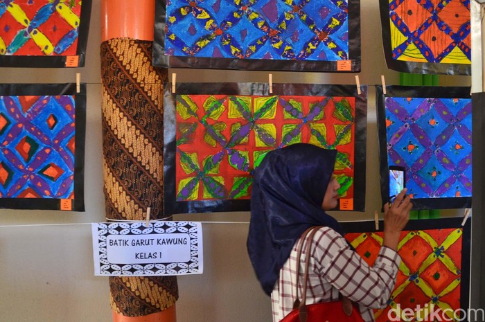 Detail Menggambar Batik Anak Sd Nomer 27