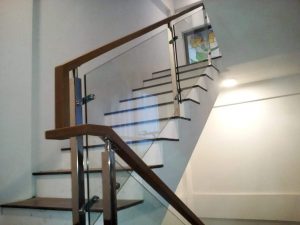 Detail Desain Railing Tangga Kaca Nomer 31