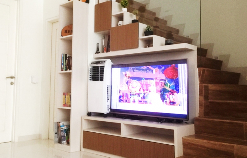 Detail Desain Rak Tv Bawah Tangga Nomer 6