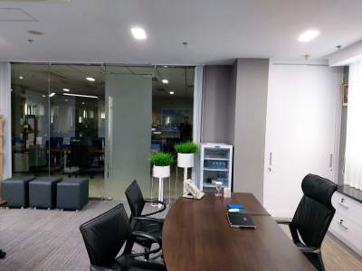 Detail Desain Ruang Kantor Direktur Nomer 22