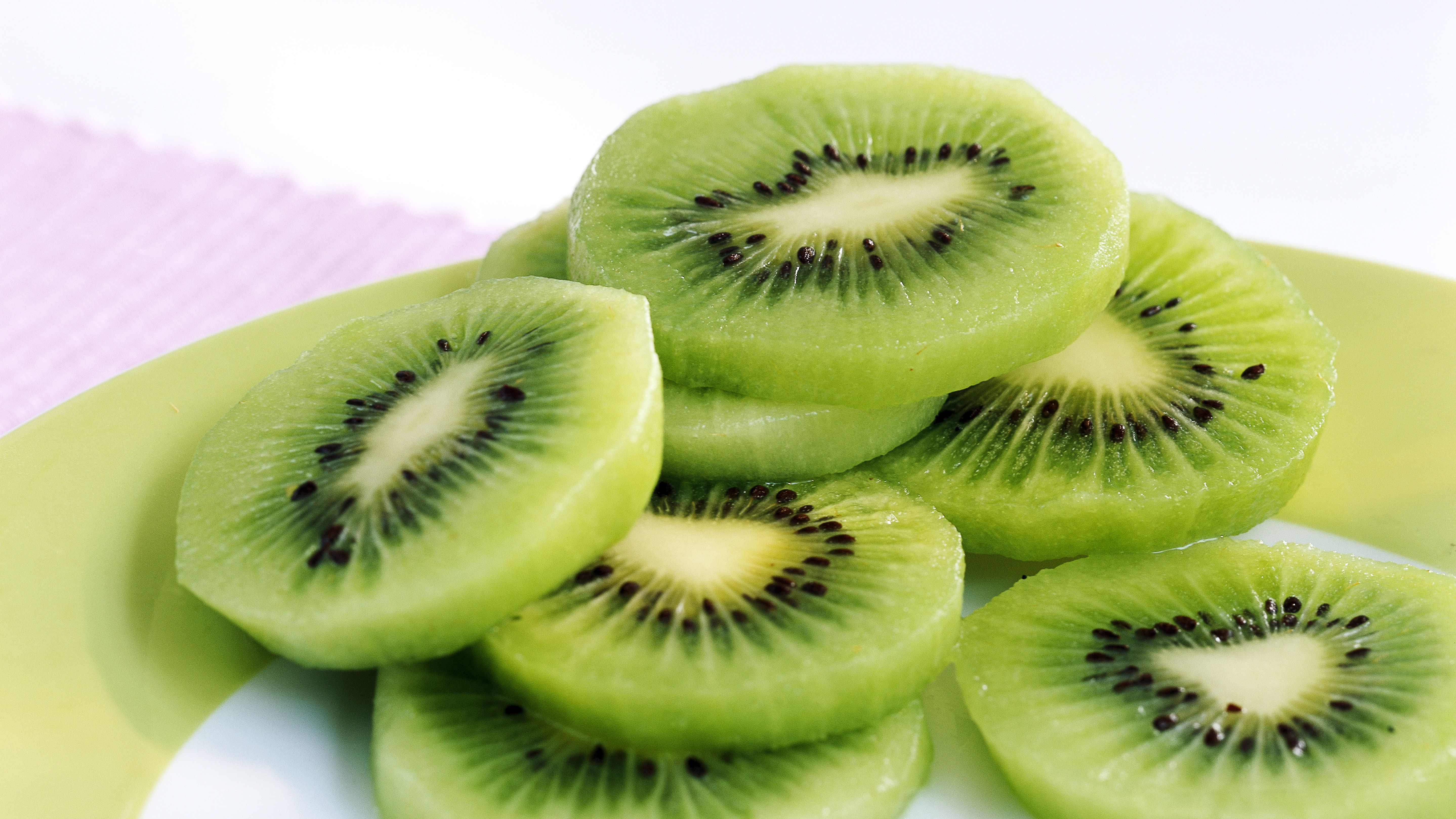 Detail Kiwi Fruit Pic Nomer 3