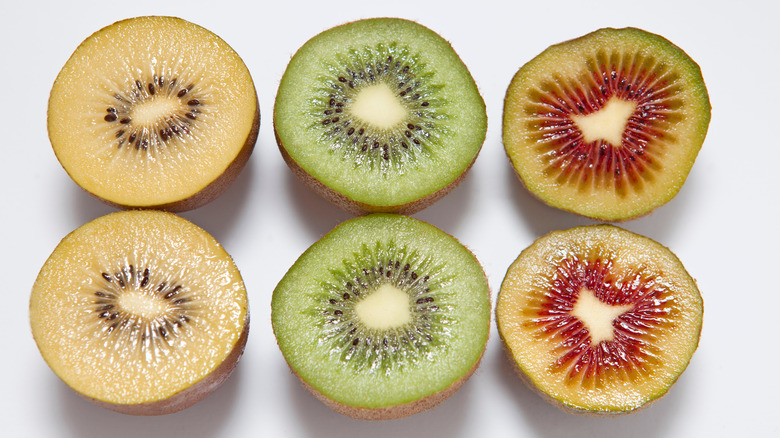 Detail Kiwi Fruit Pic Nomer 21