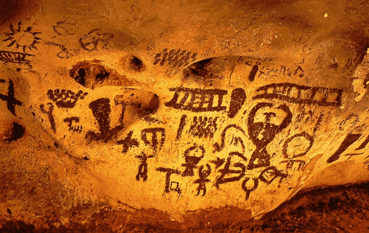 Detail Kliping Gambar Temuan Fosil Jaman Prasejarah Nomer 37