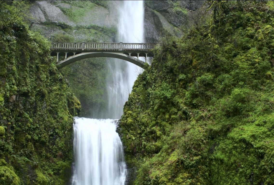 Detail Menggambar Pemandangan Air Terjun Nomer 53