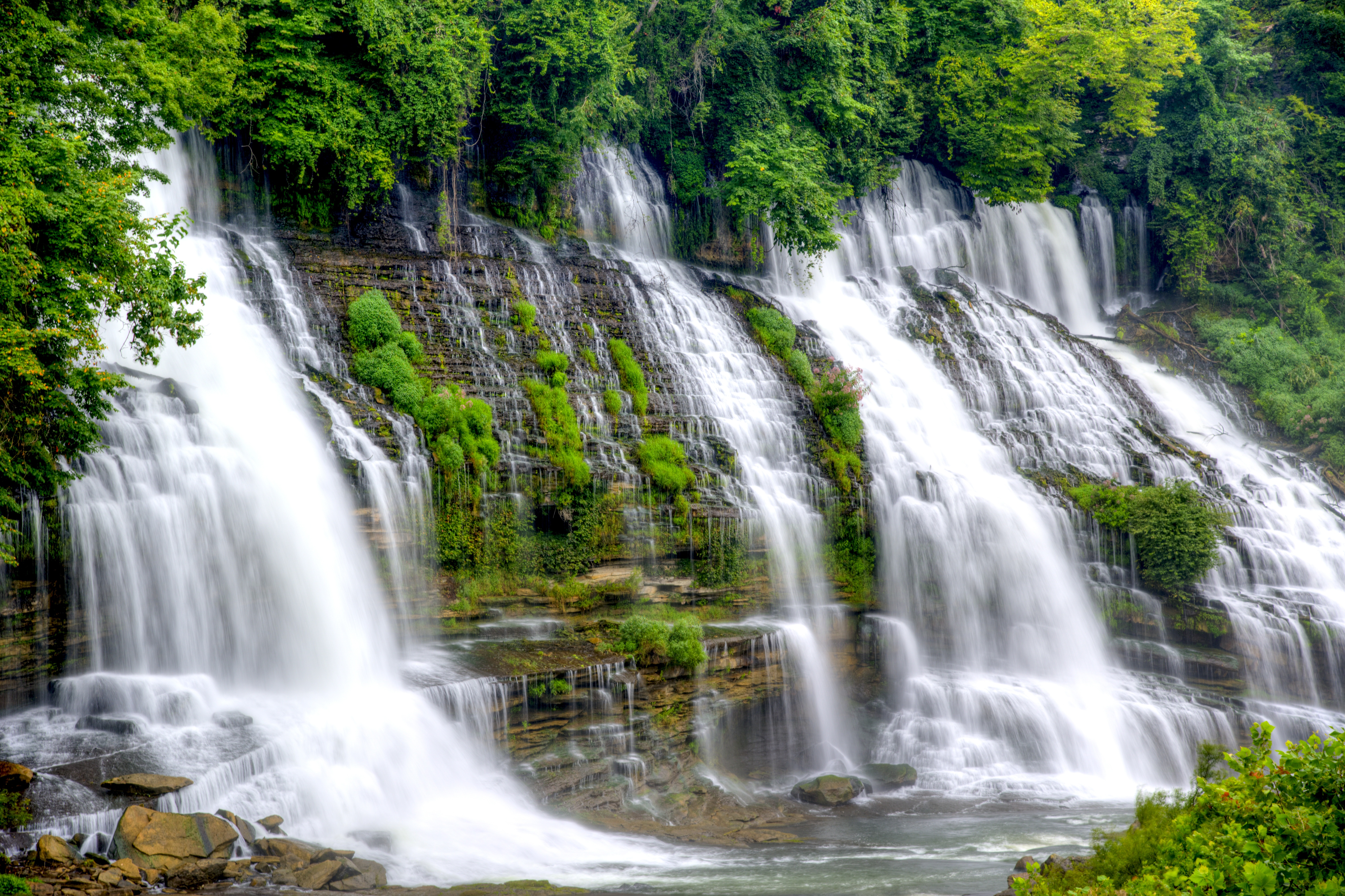 Detail Menggambar Pemandangan Air Terjun Nomer 55
