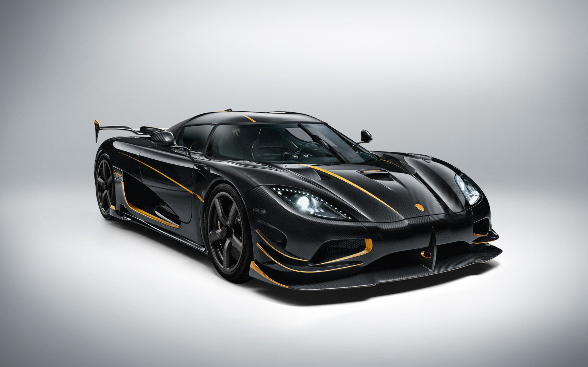 Detail Koenigsegg Agera R Wallpaper Nomer 19