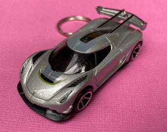 Detail Koenigsegg Keychain Nomer 55