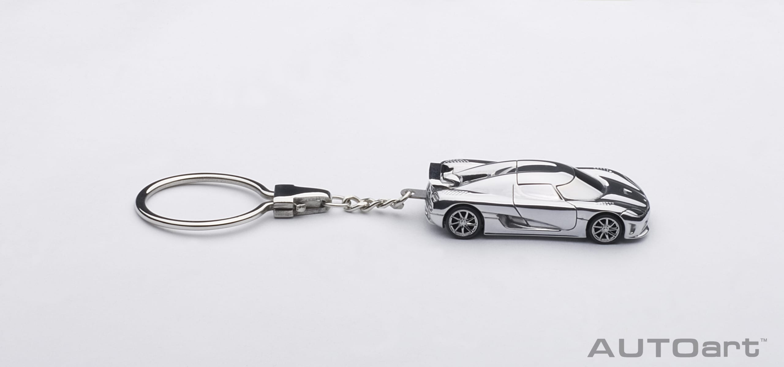 Detail Koenigsegg Keychain Nomer 10