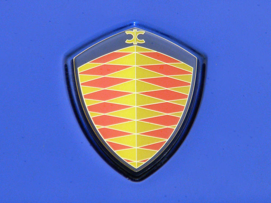 Detail Koenigsegg Logo Nomer 53