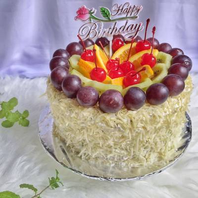 Detail Menghias Kue Tart Dengan Buah Nomer 10