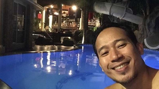 Detail Kolam Renang Rumah Raffi Ahmad Nomer 30