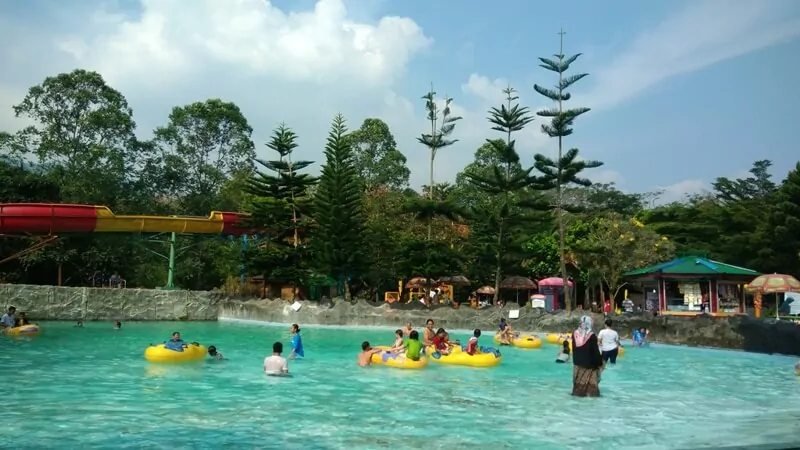 Detail Kolam Renang Taman Matahari Puncak Bogor Nomer 21