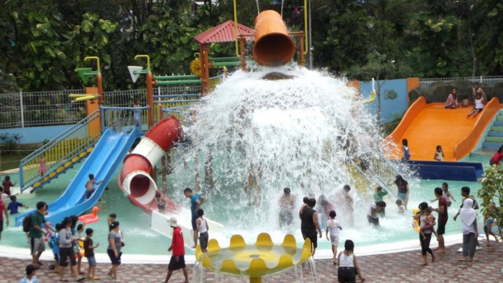 Detail Kolam Renang Taman Matahari Puncak Bogor Nomer 4