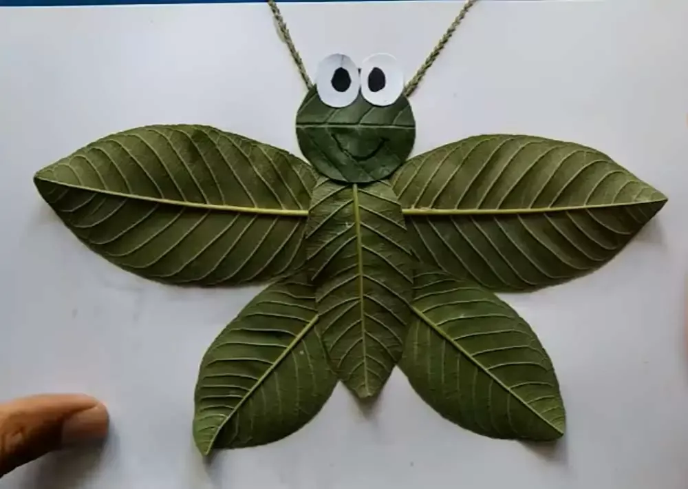 Detail Kolase Hewan Dari Daun Nomer 23