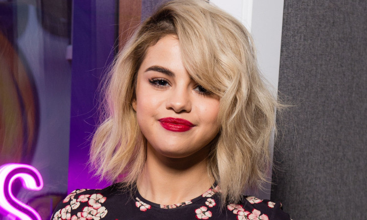 Detail Koleksi Foto Selena Gomez Nomer 26