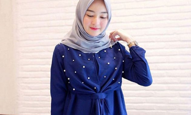 Detail Kombinasi Baju Warna Navy Nomer 5