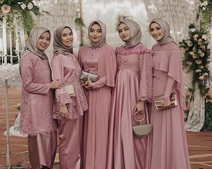 Detail Kombinasi Warna Dusty Pink Nomer 7