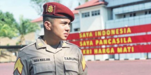 Detail Mentahan Baju Polisi Indonesia Nomer 46
