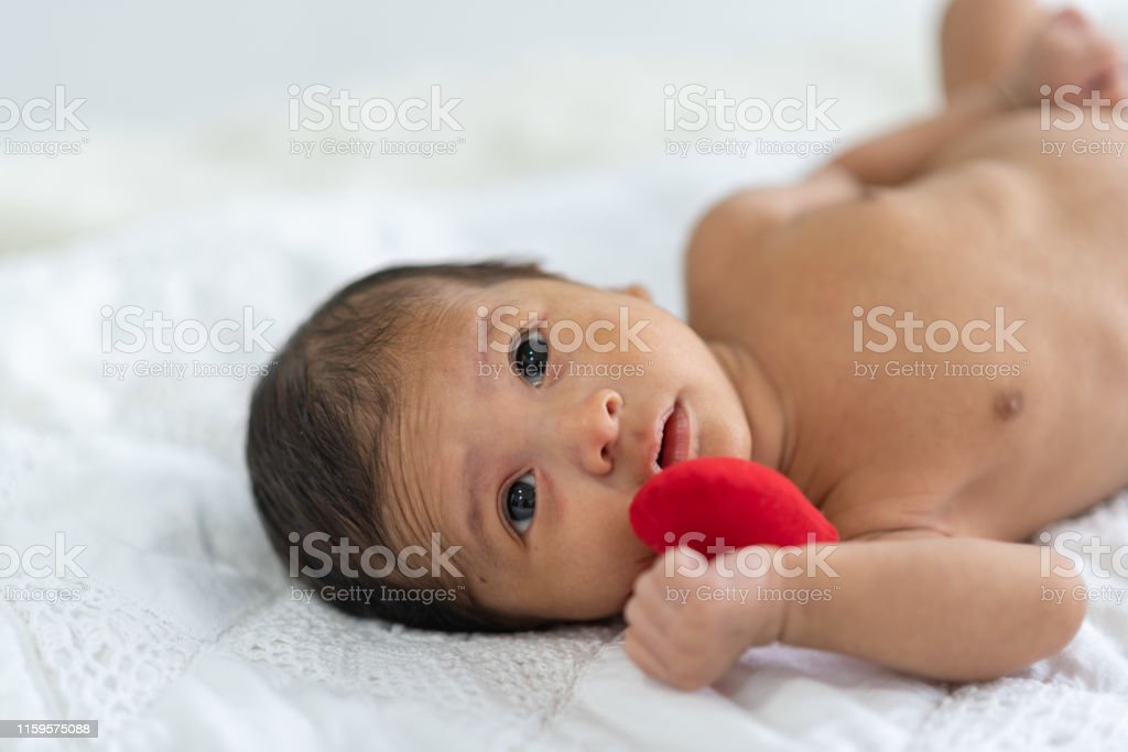 Detail Konsep Foto Bayi Baru Lahir Nomer 40
