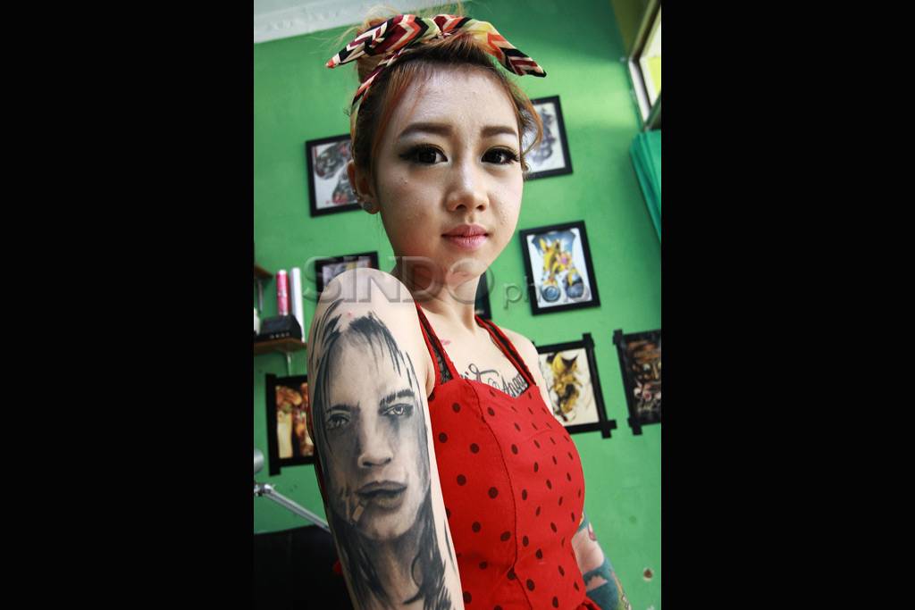 Detail Kontes Tato Wanita Nomer 28