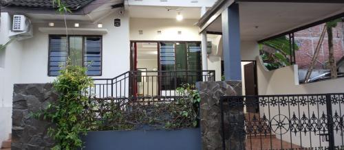 Detail Kontrak Rumah Semarang Nomer 4